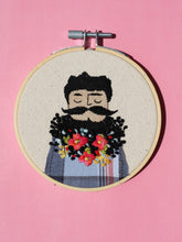 Load image into Gallery viewer, Beard and poppies